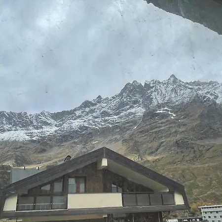 A Cervinia Apartment *